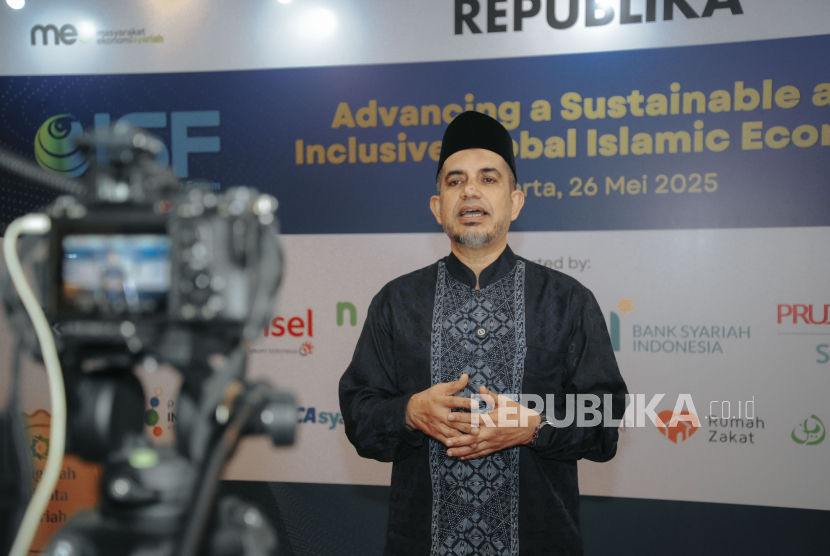 Profesor at INCEIF University, Malaysia Mohamad Akram Laldin saat hadir di IFD yang merupakan rangkaian acara ISF yang digelar Republika di Le Meridien, Jakarta, Senin (26/5/2025).