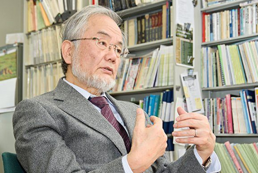   Professor Yoshinori Ohsumi dari Tokyo Institute of Technology telah menerima Penghargaan Nobel dalam bidang Medis untuk penelitiannya tentang autophagy. 