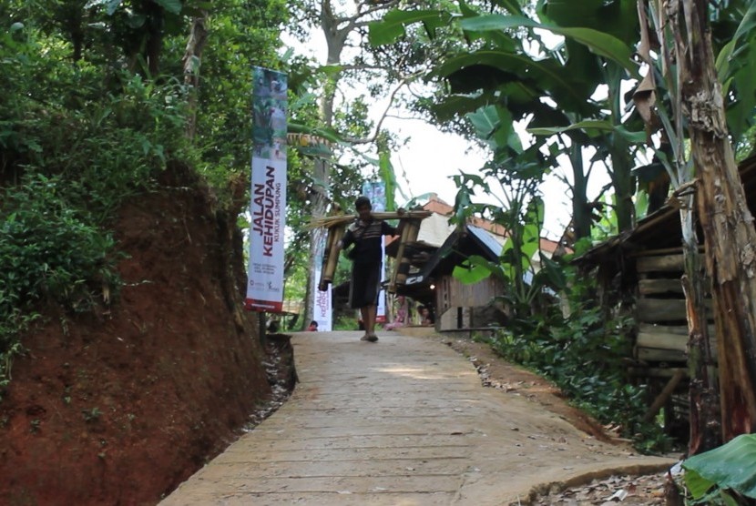 Program bertajuk Jalan Kehidupan PPPA Daarul Quran di Desa Gobang, Rumpin, Kabupaten Bogor.