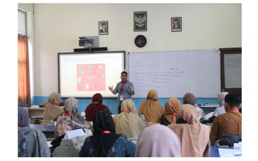  Program Development of Teaching Proficiency (DTP) oleh Yayasan Eduversal Indonesia di Aceh.