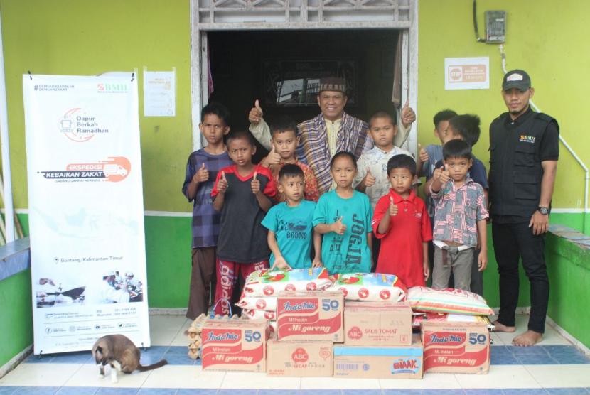 Program Ekspedisi Kebaikan Zakat menjangkau tiga pesantren di Bontang, Kalimantan Timur (Kaltim).