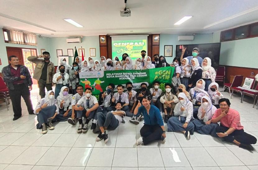 Program Gen Aktif (Generasi Sehat dan Kreatif) yang terdiri dari serangkaian lokakarya kini hadir di Bandung setelah sebelumnya sukses digelar di Jakarta dan Yogyakarta.