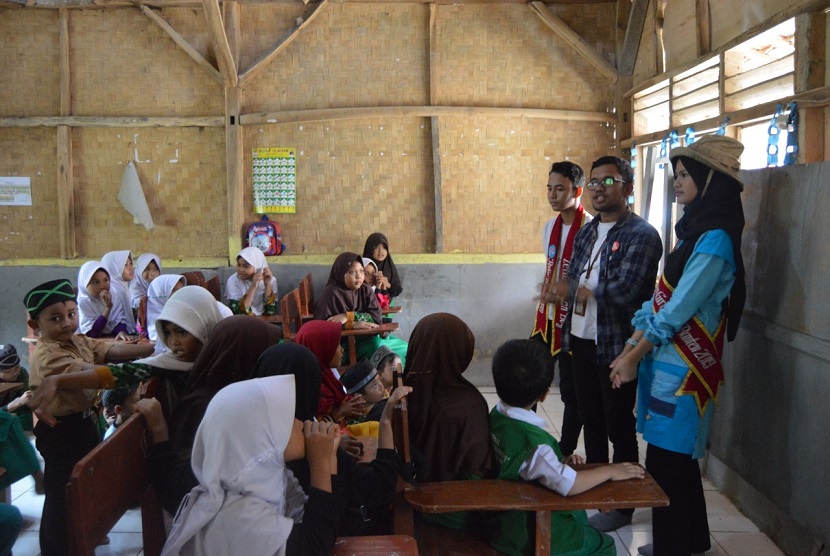 Program Humanesia dorong milenial berkontribusi perbaikan sekolah pelosok Indonesia