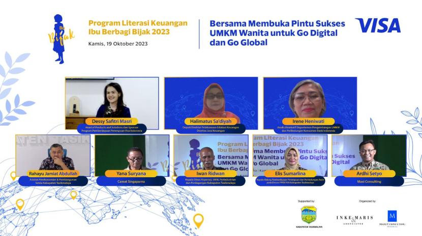 Program Ibu Berbagi Bijak di Singaparna, Kabupaten Tasikmalaya, Jawa Barat.