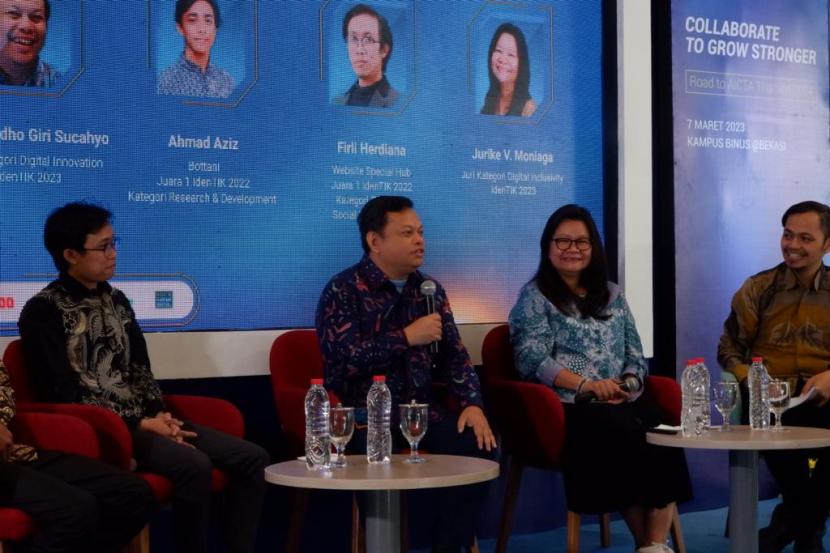 Program IdenTIK mendukung pembangunan Kota Bekasi sebagai smart city.