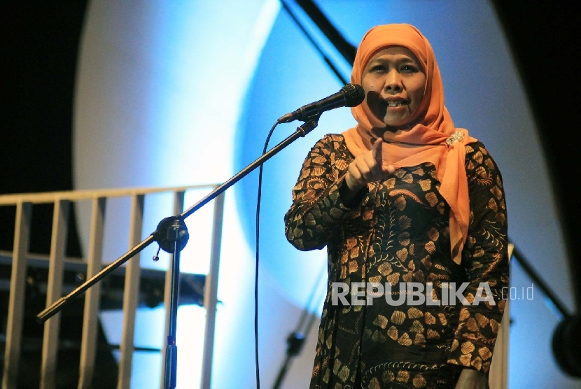 Program Keluarga Harapan: Menteri Sosial RI Khofifah Indar Parawansa memberikan sambutan pada acara Annual Summit Program Keluarga Harapan (PKH) 2016 di Sabuga, Jl Taman Sari, Kota Bandung, Kamis (12/5)