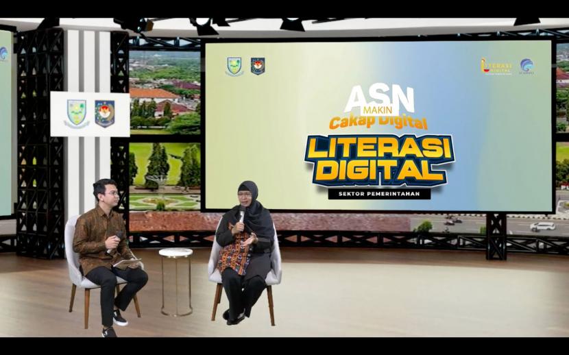 Program literasi digital bagi ASN di lingkungan Pemerintah Kabupaten (Pemkab) Purbalingga, Jawa Tengah.