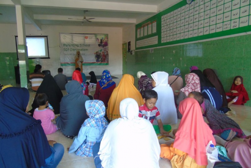 Program Parenting mengahafal Alquran yang diselenggarakan Rumah Zakat.