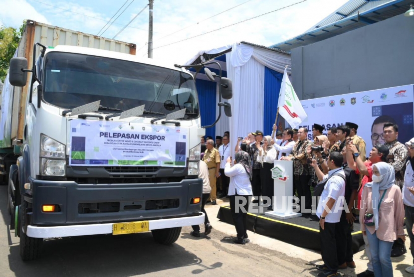 Astra Perkuat Kontribusi Berbasis Komunitas Desa Mandiri