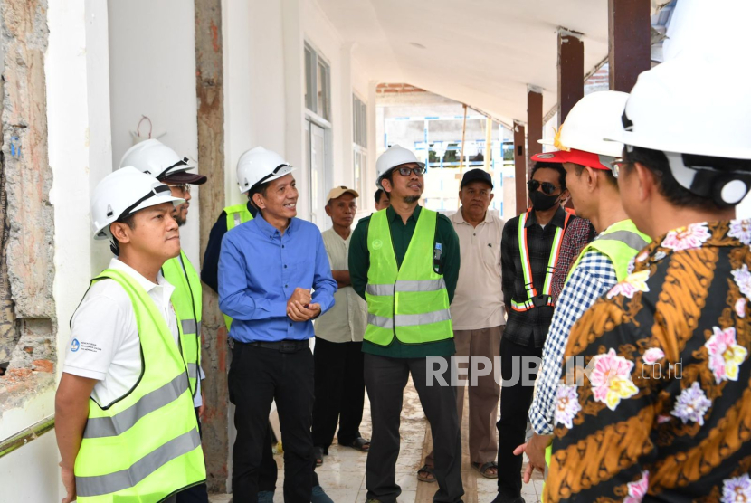 Revitalisasi Sekolah di Makassar Hadirkan Harapan