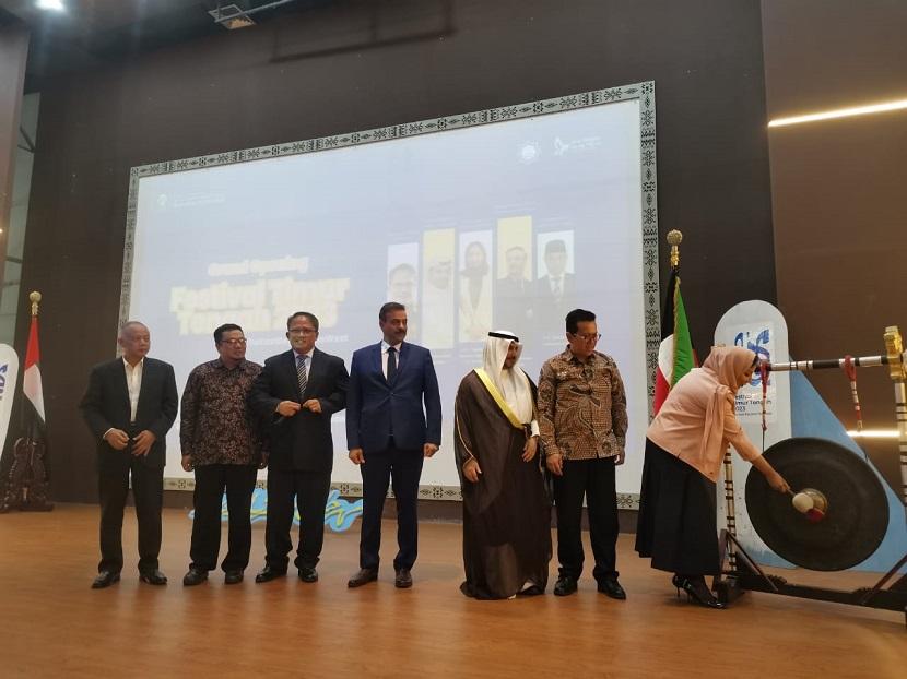 Program studi Arab Fakultas Ilmu Budaya Universitas Indonesia menggelar Festival Timur Tengah.