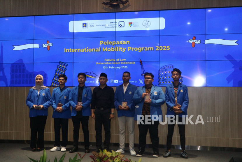 FH UII Kirimkan Enam Mahasiswa Ikuti Program Mobilitas Internasional di Malaysia-Jerman