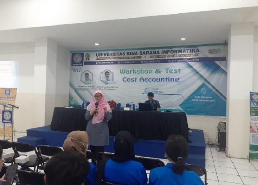  Program Studi (prodi) Akuntansi Universitas BSI (Bina Sarana Informatika), menyelenggarakan workshop dan test cost accounting. Acara ini digelar di Aula kampus Universitas BSI kampus Jatiwaringin, Jakarta Timur, pada Jumat (24/6/2022).