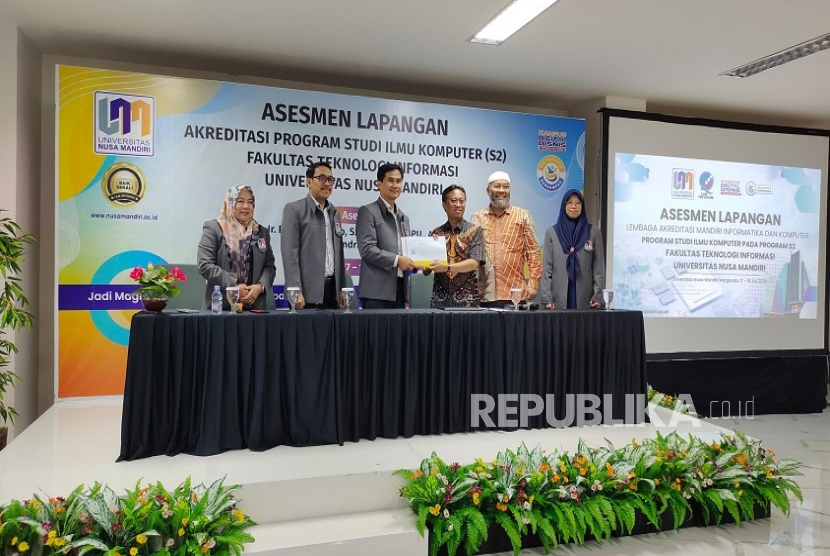 Program Studi (Prodi) Magister Ilmu Komputer Universitas Nusa Mandiri (UNM)resmi meraih peringkat akreditasi UNGGUL dari Lembaga Akreditasi Mandiri Informatika dan Komputer (LAM INFOKOM).