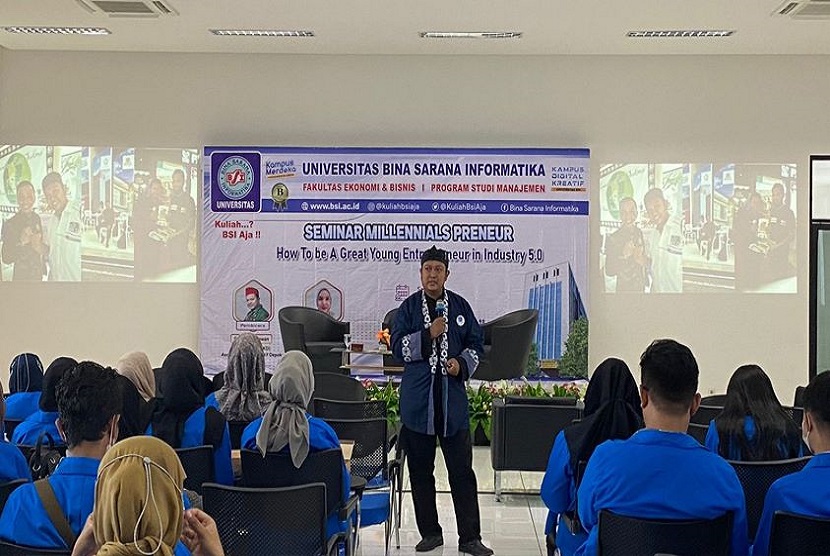 Program Studi (Prodi) Manajemen Kampus Digital Kreatif Universitas BSI (Bina Sarana Informatika) sukses mengadakan Seminar Millennials Preneur, di Gedung Rektorat Universitas BSI  kampus Kramat 98, Jl. Kramat Raya no 98, Senen, Jakarta Pusat, Senin (19/6) silam. 