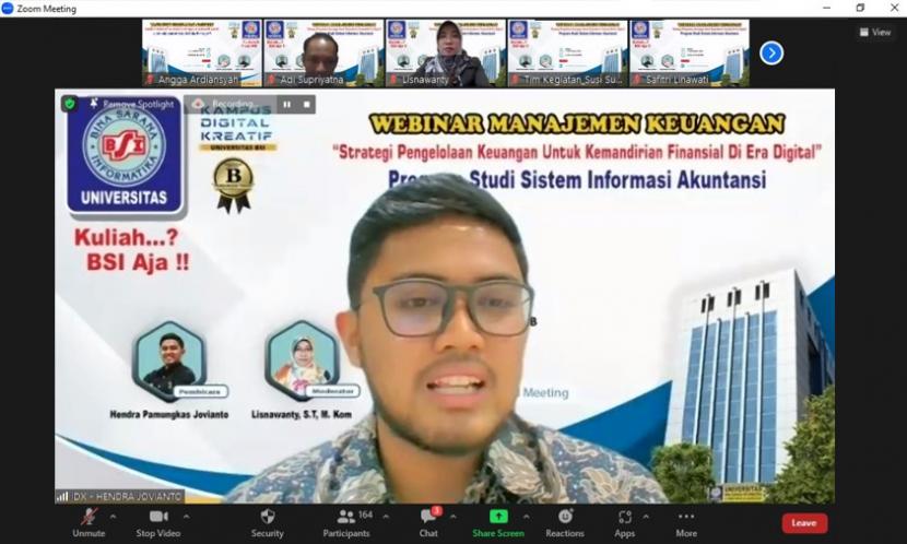 Program studi (prodi) Sistem Informasi Akuntansi Universitas BSI (Bina Sarana Informatika) sukses menyelenggarakan kegiatan webinar manajemen keuangan dengan tema 