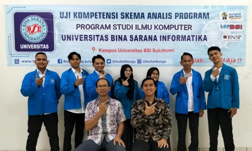 Program Studi (prodi) Sistem Informasi Kampus Digital Kreatif Universitas BSI kampus Sukabumi sukses menyelenggarakan sertifikasi kompetensi skema analis program yang bekerja sama dengan Lembaga Sertifikasi Profesi (LSP) yang telah berlisensi dari BNSP. 