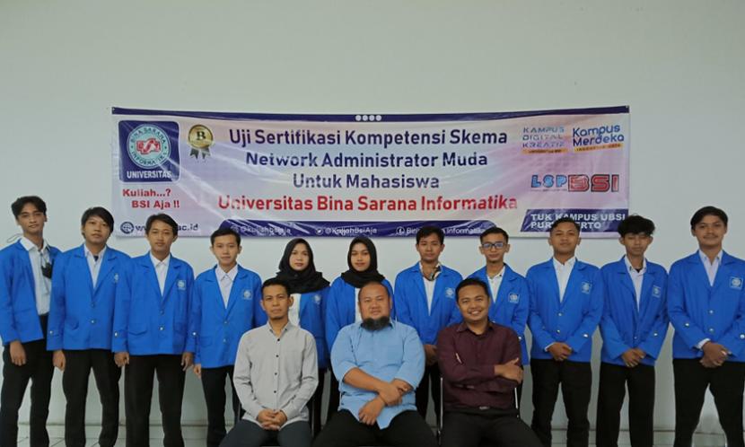 Program studi (prodi) Teknologi Komputer Universitas BSI (Bina Sarana Informatika) kampus Purwokerto, sukses menggelar Sertifikasi Kompetensi Network Administrator Muda dan Mikrotik MTCNA.
