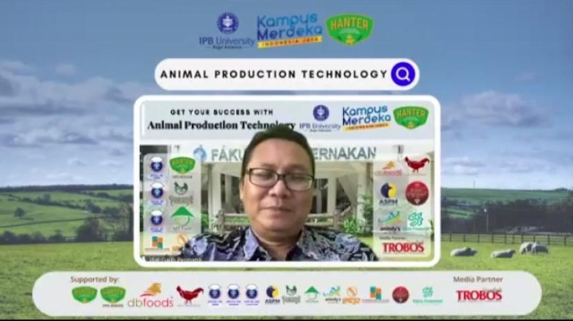 Program Studi Teknologi Produksi Ternak (TPT) Fakultas Peternakan IPB University menggelar sharing berjudul “Get Your Success with Animal Production Technology” untuk siswa SMA, pekan lalu.