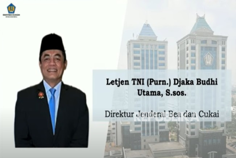 Prosesi pelantikan Dirjen Bea dan Cukai Kemenkeu, Letjen TNI (Purn) Djaka Budhi Utama.