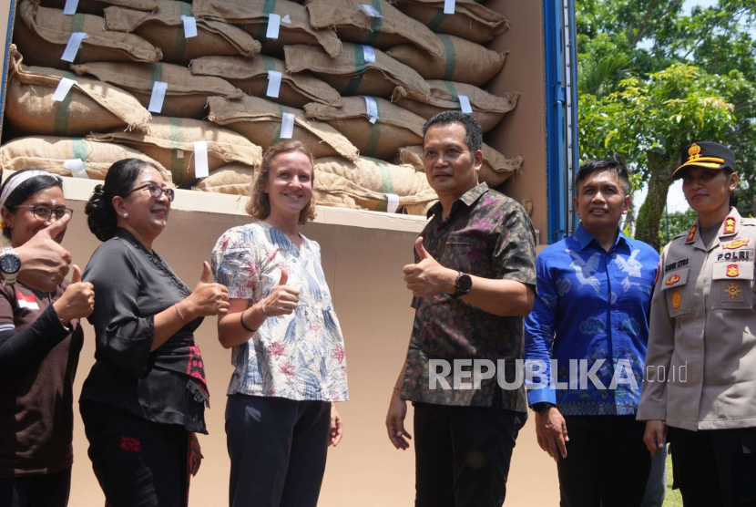 Koperasi Asal Jembrana Ekspor 14 Ton Biji Kakao Fermentasi ke Prancis dan Jepang