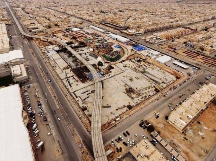 Proyek kereta listrik dan jaringan bus Riyadh Metro di Arab Saudi.