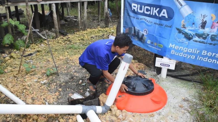 Proyek sistem sanitasi terpadu Rucika digarap bersama dengan LooLa Adventure Resort melalui programnya Safe Water Garden (SWG). 