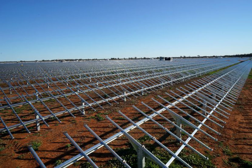 Proyek tenaga surya