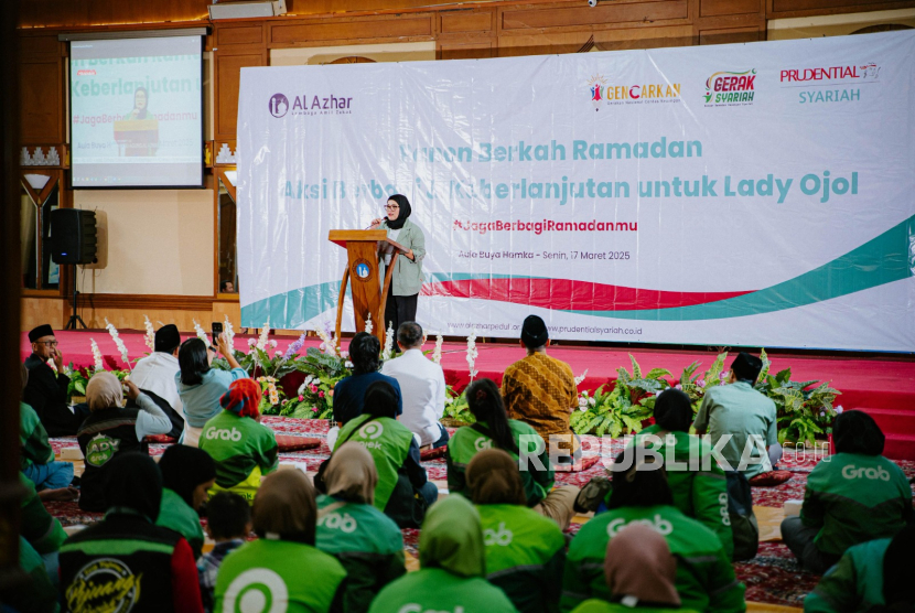 Prudential Syariah memberikan apresiasi berupa perlindungan asuransi jiwa syariah secara gratis kepada 100 pengemudi ojek online perempuan. 