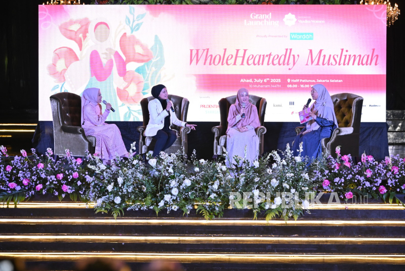 Prudential Syariah mempertegas komitmennya dalam mendukung perempuan Indonesia agar semakin berdaya dan berkarya, baik bagi diri sendiri, keluarga, maupun masyarakat.