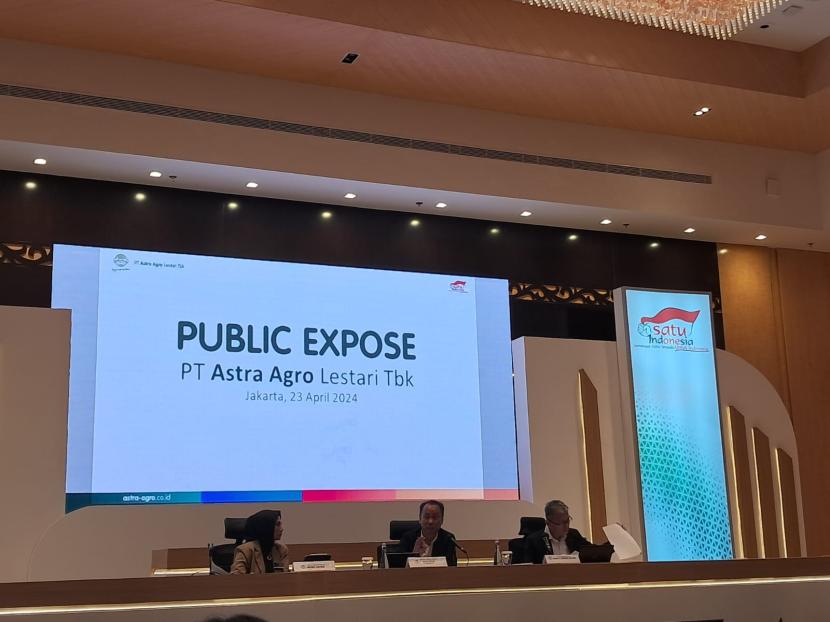 PT Astra Agro Lestari Tbk menggelar Public Expose di Jakarta, Selasa (23/4/3024).  