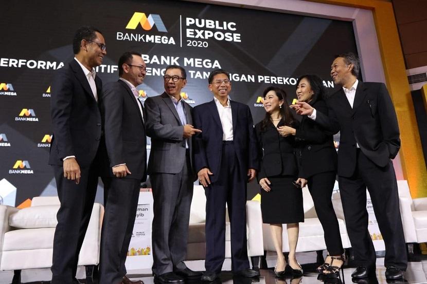 PT Bank Mega Tbk menyelenggarakan paparan publik kinerja kuartal IV 2019 di Menara Bank Mega, Jakarta, Kamis (5/3).