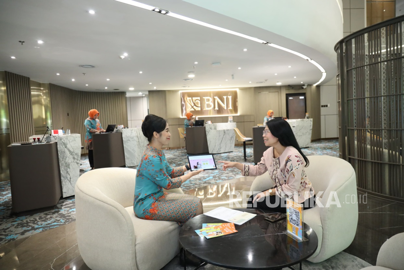 PT Bank Negara Indonesia (Persero) Tbk atau BNI melanjutkan komitmennya dalam pemberdayaan perempuan, baik di lingkup perusahaan maupun secara nasional melalui berbagai inisiatif.