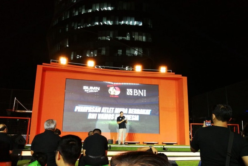 PT Bank Negara Indonesia (Persero) Tbk (BNI) bersama dengan Yayasan Vamos Indonesia mengirimkan19 pesepakbola muda berangkat ke Spanyol