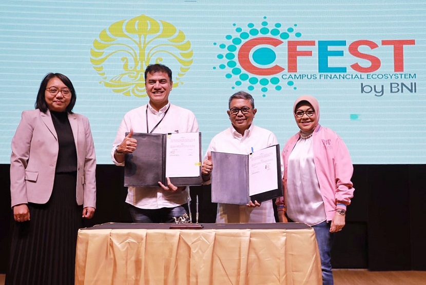 PT Bank Negara Indonesia (Persero) Tbk melakukan penandatanganan kerja sama dengan Universitas Indonesia (UI) sekaligus meluncurkan platform digital Campus Financial Ecosystem (CFEST).