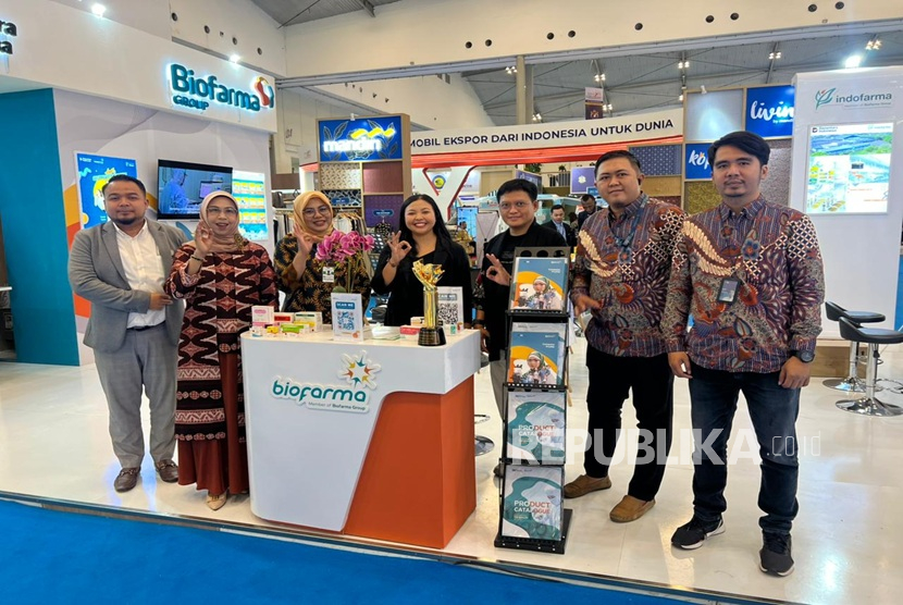 PT Bio Farma (Persero) meraih Primaniyarta Award 2025 dalam kategori Lifetime Achievement Award. Bagi Bio Farma raihan ini tidak hanya menjadi capaian korporasi, tapi juga simbol keberhasilan diplomasi kesehatan Indonesia di tingkat global.