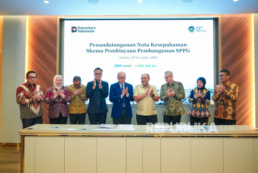 PT Danantara Asset Management (Persero) menandatangani Nota Kesepahaman (MoU) dengan Badan Gizi Nasional (BGN) untuk memperkuat skema pembiayaan pembangunan Satuan Pelayanan Pemenuhan Gizi (SPPG) dalam Program Makan Bergizi Gratis (MBG). 