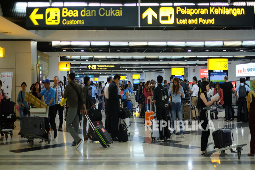 PT Dewataagung Wibawa menjadi satu-satunya pelaku usaha yang akan mengoperasikan toko bebas bea di wilayah Jawa Timur, tepatnya di terminal 2 Bandara Internasional Juanda.