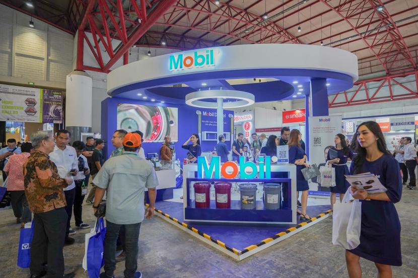 PT ExxonMobil Lubricants Indonesia (EMLI) mendukung pertumbuhan sektor pertambangan Indonesia dengan menghadirkan berbagai teknologi pelumas unggulan dan solusi layanan digital di Pameran Mining & Mineral Recovery. 