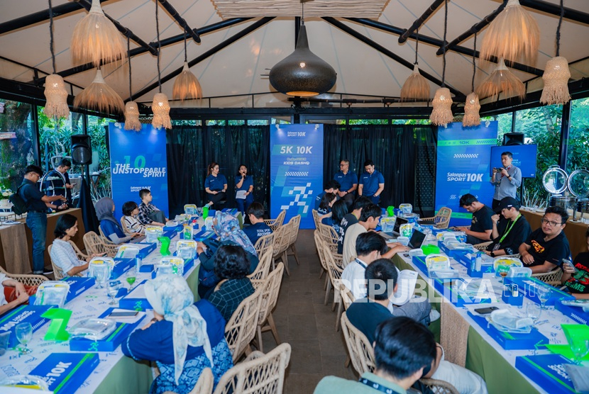 PT Hisamitsu Pharma Indonesia resmi mengumumkan pelaksanaan Salonpas Sport 10K 2025 dalam sebuah media gathering di Eco Deck, Hutan Kota by Plataran, Kamis (3/7). 