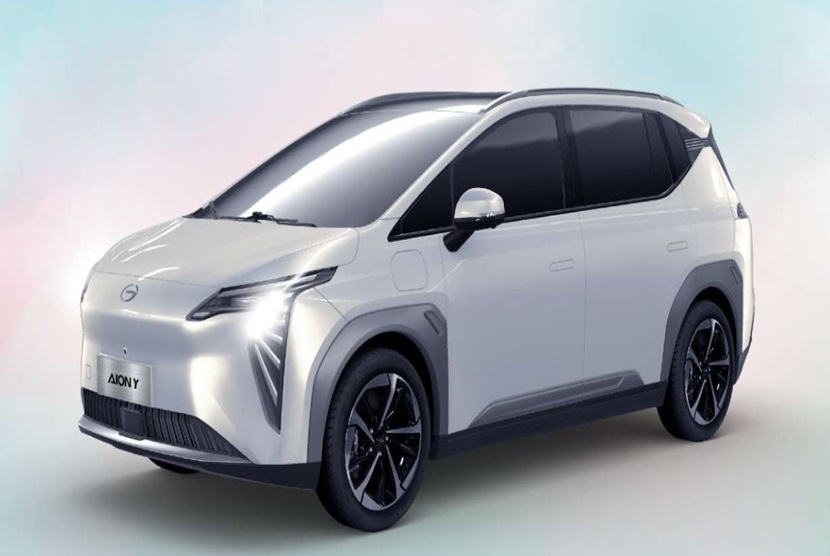 PT Indomobil Energi Baru sebagai agen pemegang merek GAC Aion (AION) di Indonesia, secara resmi meluncurkan mobil listrik pertamanya di Indonesia, yaitu Y Plus, di Jakarta 