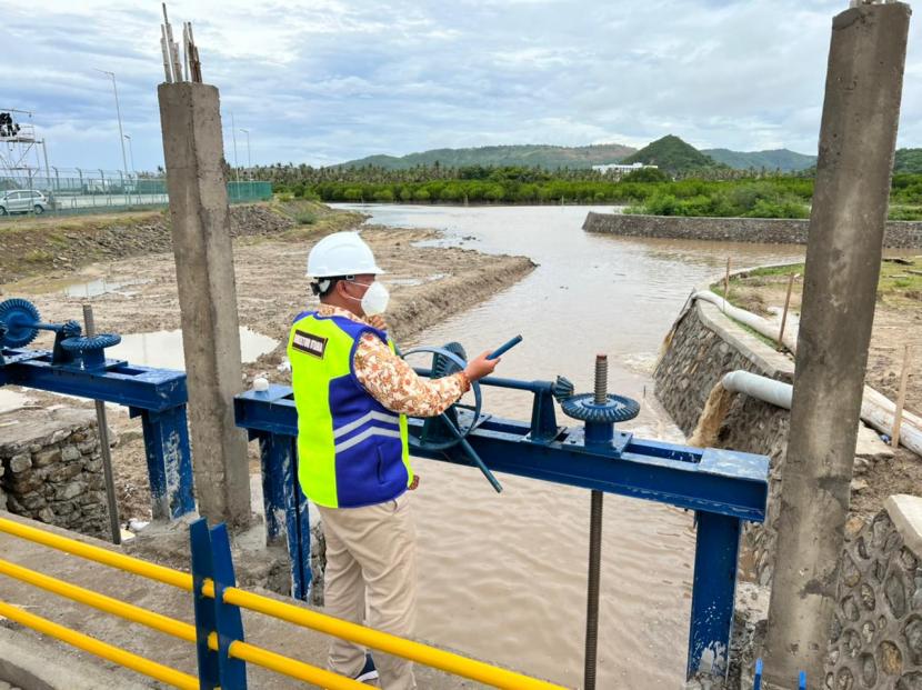  PT Indra Karya (Persero) mendapatkan tugas untuk menanggulangi permasalahan banjir di Kawasan Mandalika, Lombok Tengah, NTB.