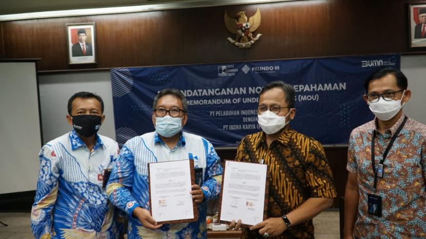 PT Indra Karya (Persero) meneken MoU dengan PT Pelabuhan Indonesia III (Persero) dalam rangka mengkolaborasikan pemanfaatan sumber daya perusahaan terutama di bidang kepelabuhanan.