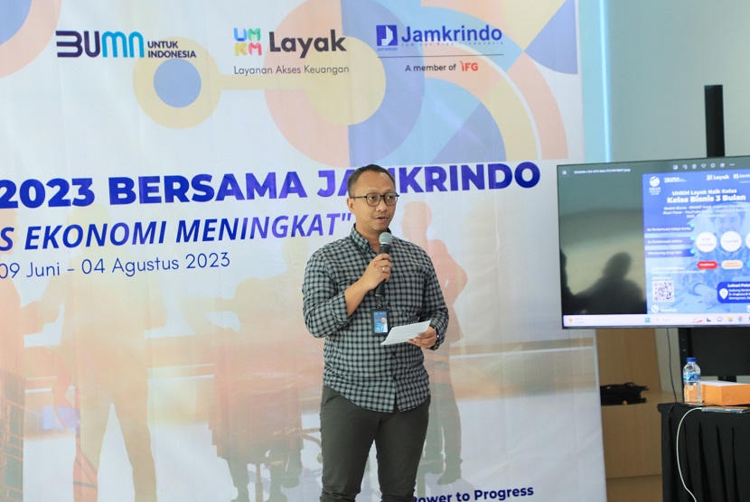 PT Jaminan Kredit Indonesia menggelar Kelas Bisnis UMKM 2023. Hal ini bertujuan untuk meningkatkan kompetensi dan pengetahuan pelaku UMKM.