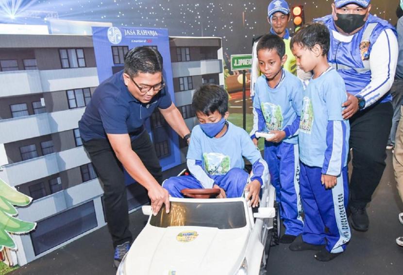PT Jasa Raharja menggelar Road Safety Ranger Kids bertajuk Lindungi Anak dalam Perjalanannya di Dyandra Convention Center, Surabaya, Jawa Timur.