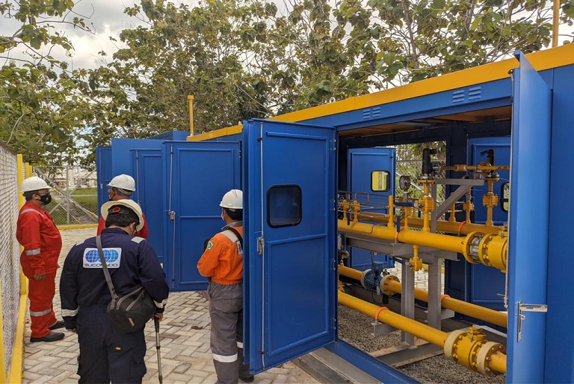PT Kian Santang Muliatama Tbk (RGAS) yang merupakan perusahaan penyedia produk dan jasa dalam industri minyak dan gas, terutama industri penunjang gas. Perusahaan berupaya mengedepankan penggunaan produk-produk dalam negeri untuk pelaksanaan setiap penanganan proyek yang selama ini dilakukan. 