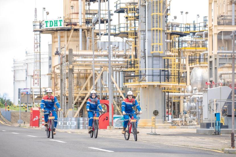 PT Kilang Pertamina Internasional (KPI), Subholding Refinery & Petrochemical Pertamina, terus melaju menyelesaikan Green Refinery Cilacap sebuah Proyek Strategis Nasional (PSN) dengan target kapasitas produk Biofuel hingga 6.000 barrel.