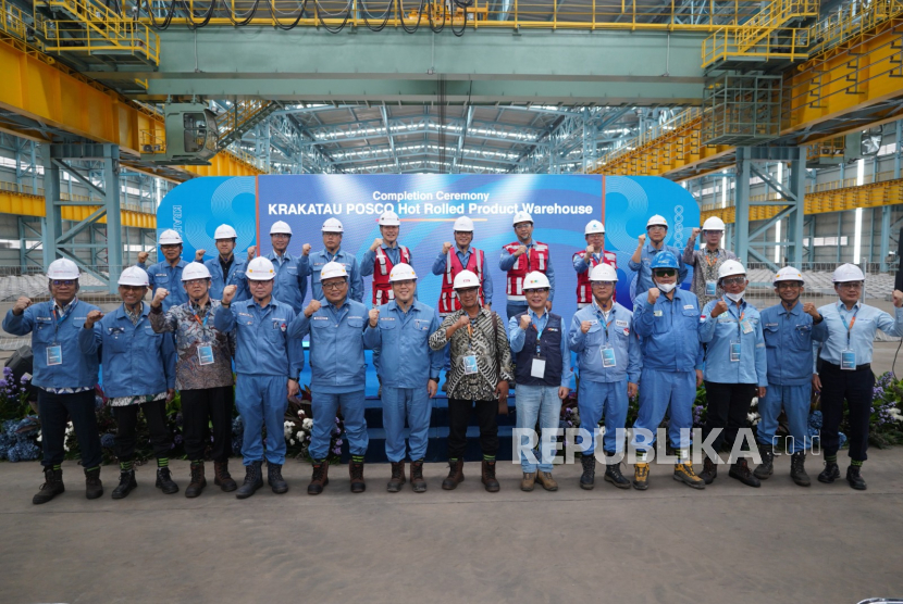 PT Krakatau Posco meresmikan fasilitas penyimpanan baru untuk produk hot rolled coil (HRC) di kawasan industrinya, Kamis (18/9/2025)