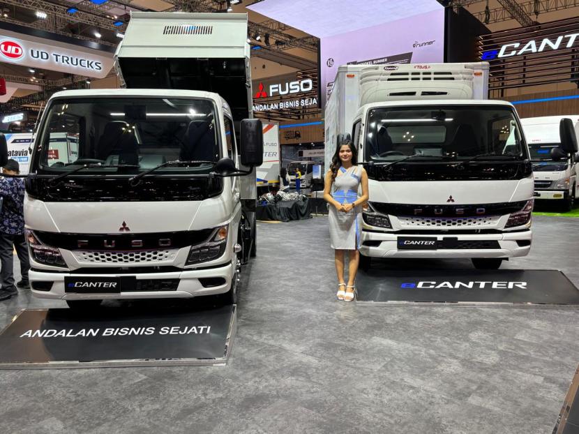 PT Krama Yudha Tiga Berlian Motors (KTB), distributor resmi Mitsubishi Fuso truk dan bus di Indonesia berhasil mendapatkan pesanan kendaraan (SPK) sebanyak 1.113di GIIAS 2024 di ICE BSD, Tangerang.