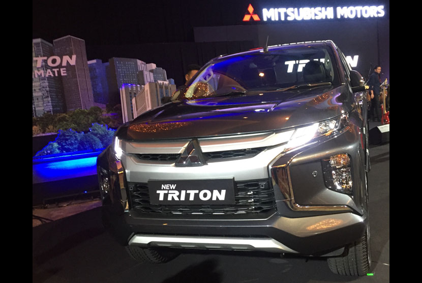 PT Mitsubishi Motors Krama Yudha Sales Indonesia (MMKSI) melakukan  pengenalan sekaligus media preview New Triton di Jakarta (2/7).
